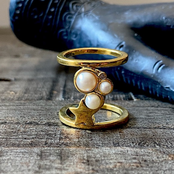 NEW Anthropologie Gold & Pearl Star Galaxies Ring - Picture 1 of 16